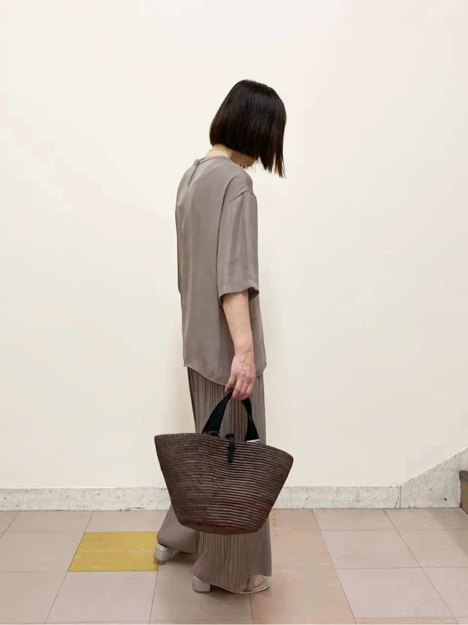 自由区 阿部 コーディネート画像