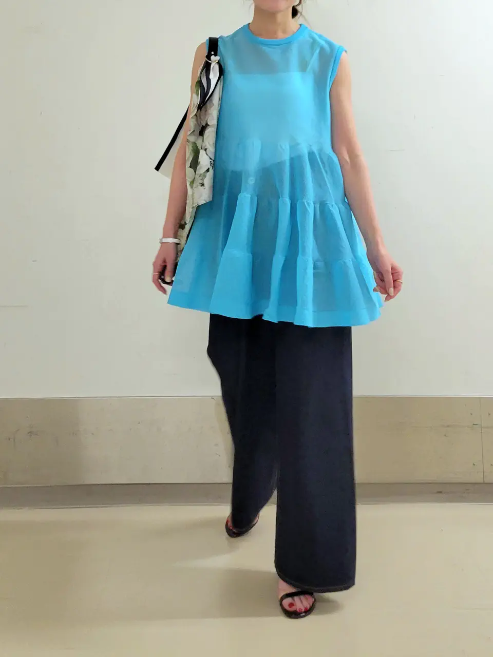 自由区 濱地 コーディネート画像