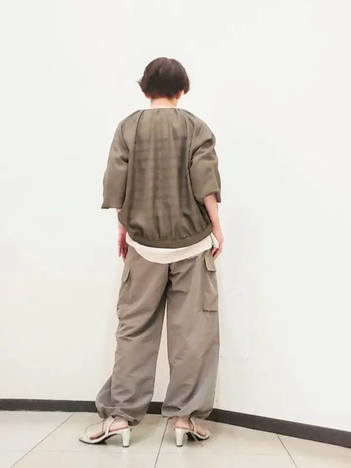 自由区 浅野 コーディネート画像