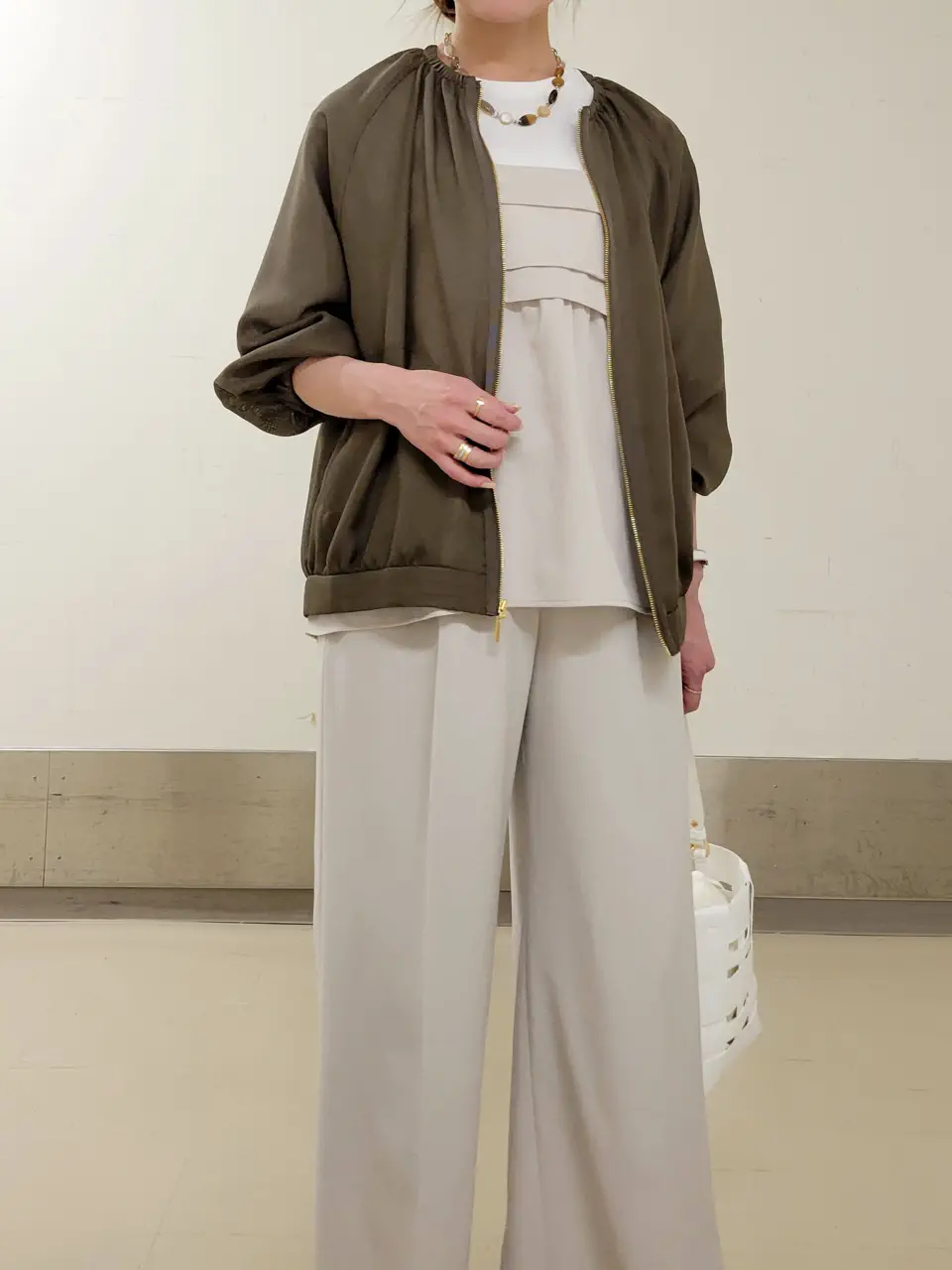 自由区 濱地 コーディネート画像