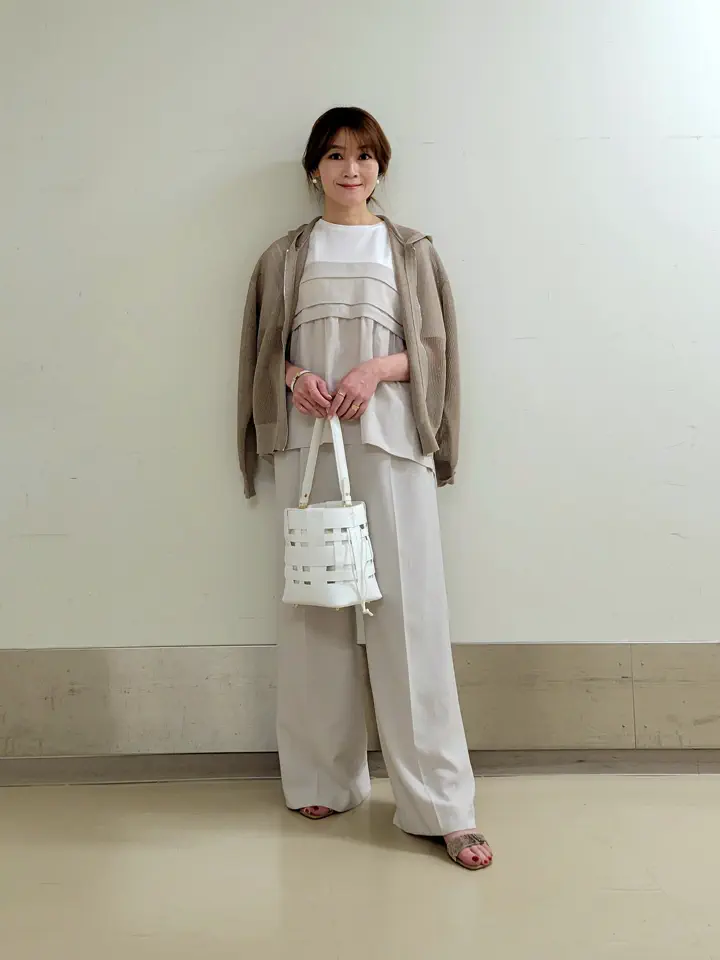 自由区 濱地 コーディネート画像