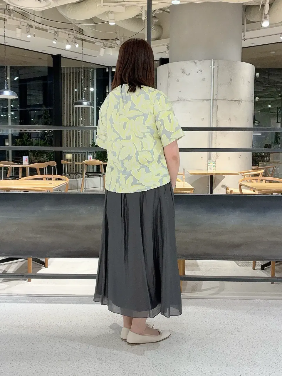 自由区 うめだ コーディネート画像