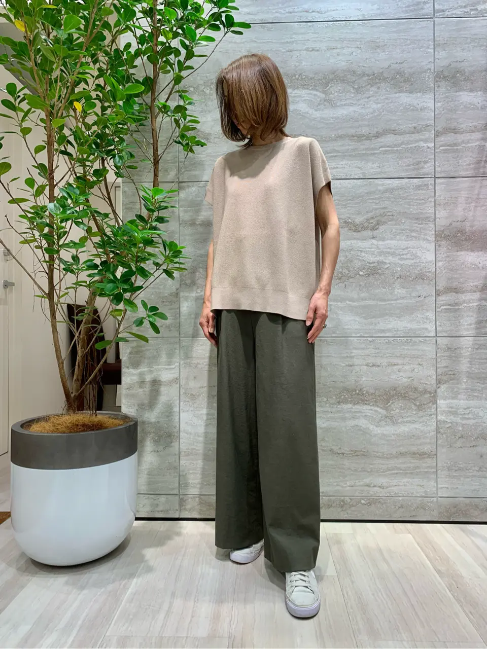 自由区 Ishii コーディネート画像