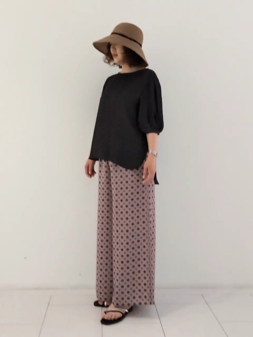  ナオミ コーディネート画像