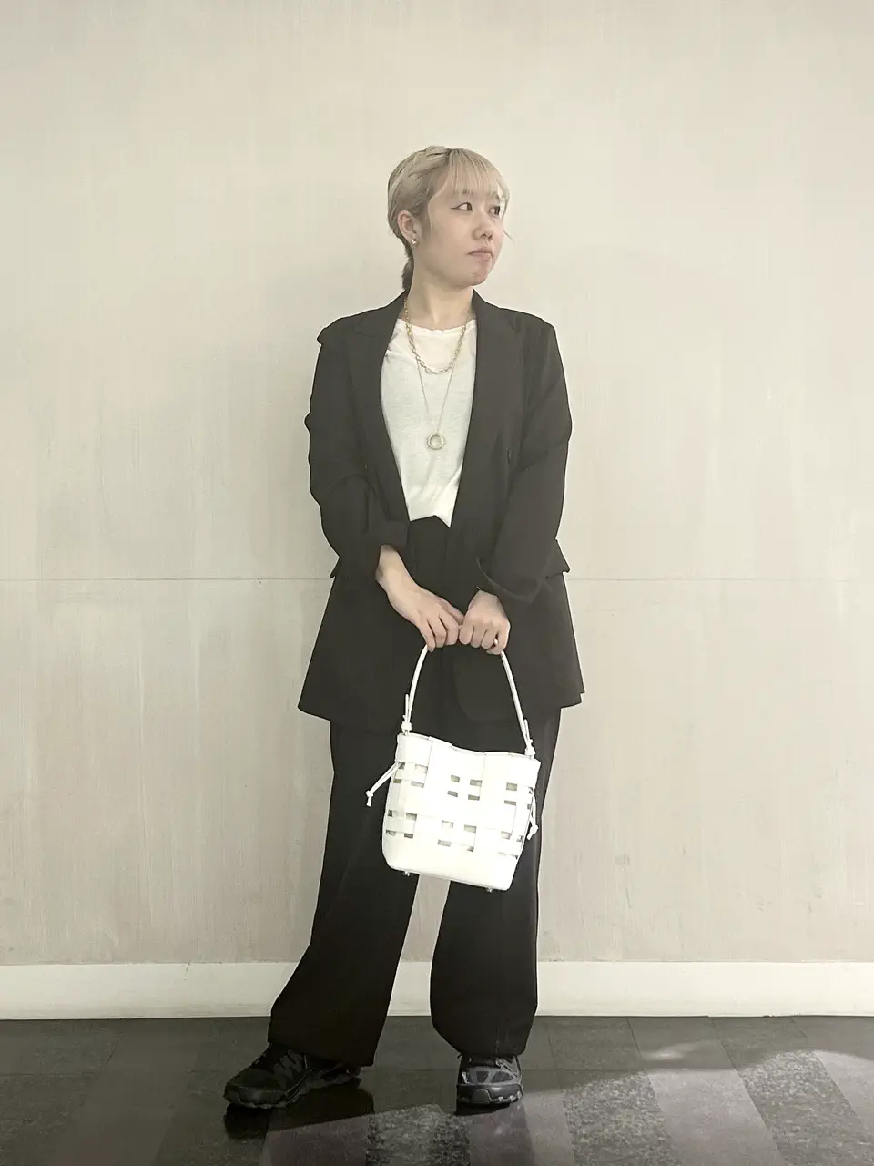  スタッフ コーディネート画像