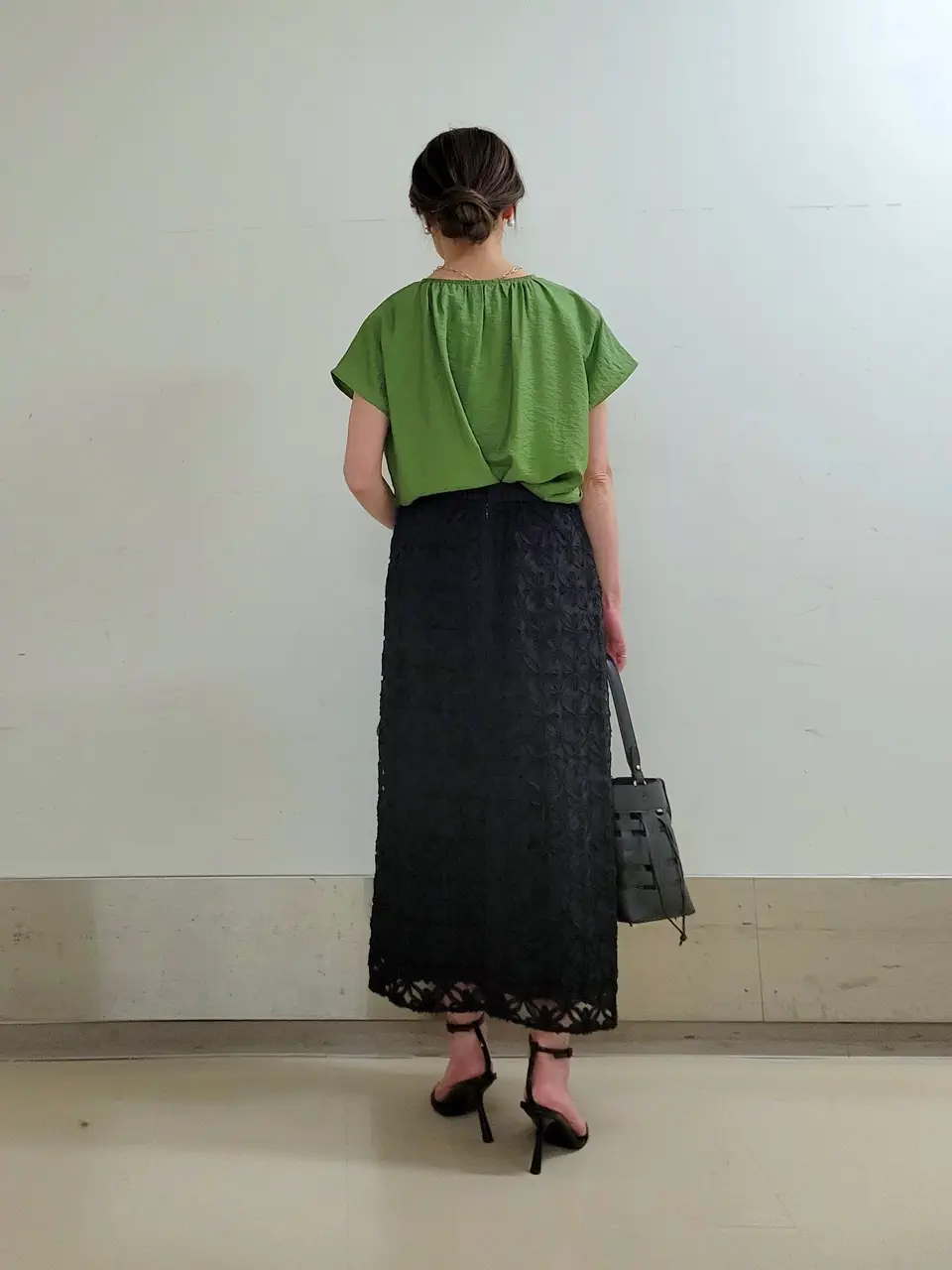 自由区 濱地 コーディネート画像