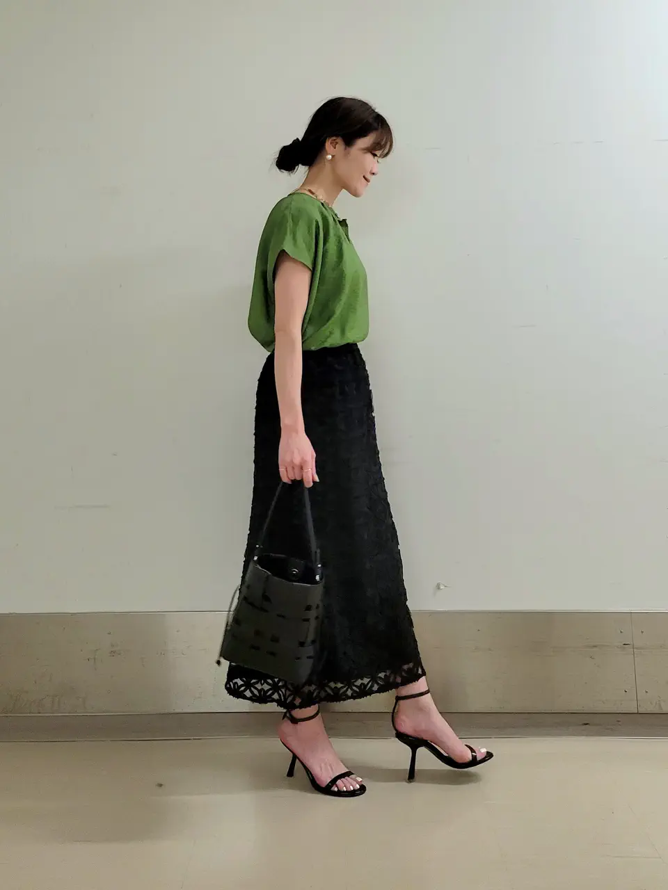 自由区 濱地 コーディネート画像