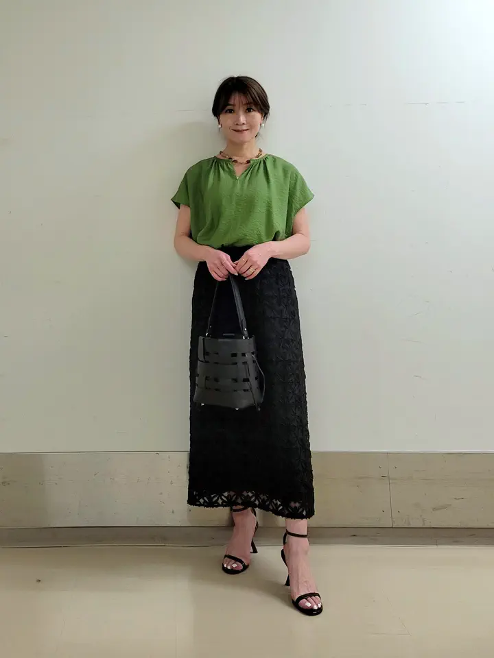 自由区 濱地 コーディネート画像