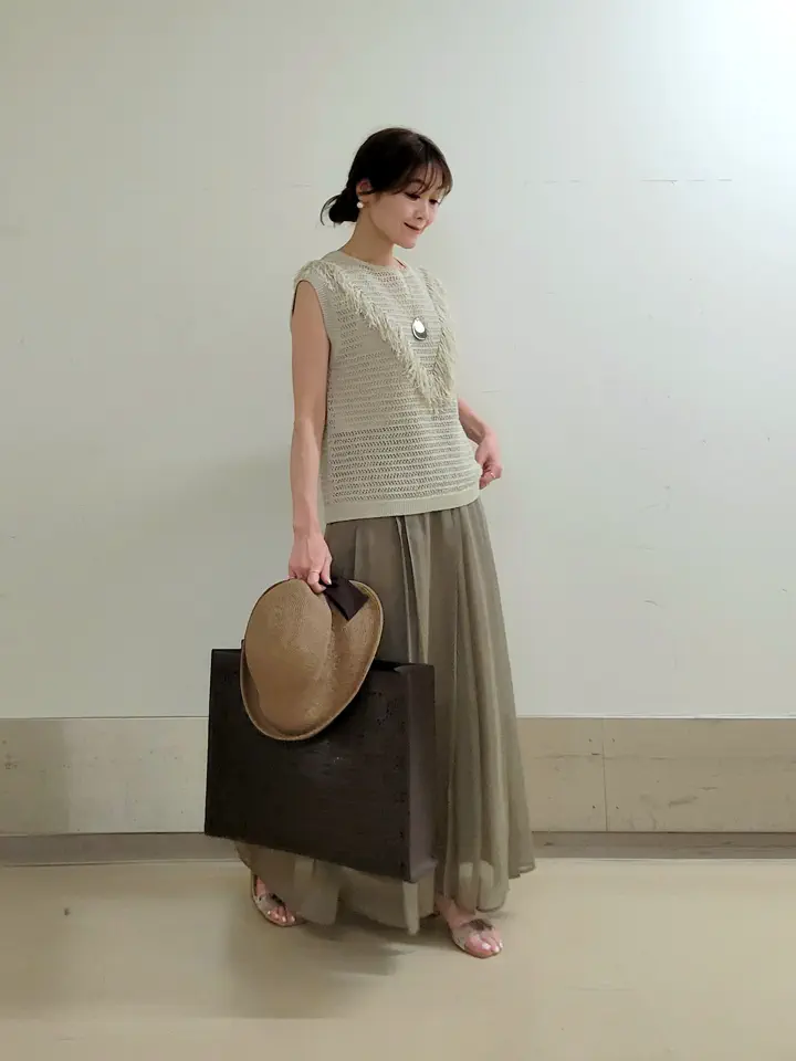 自由区 濱地 コーディネート画像