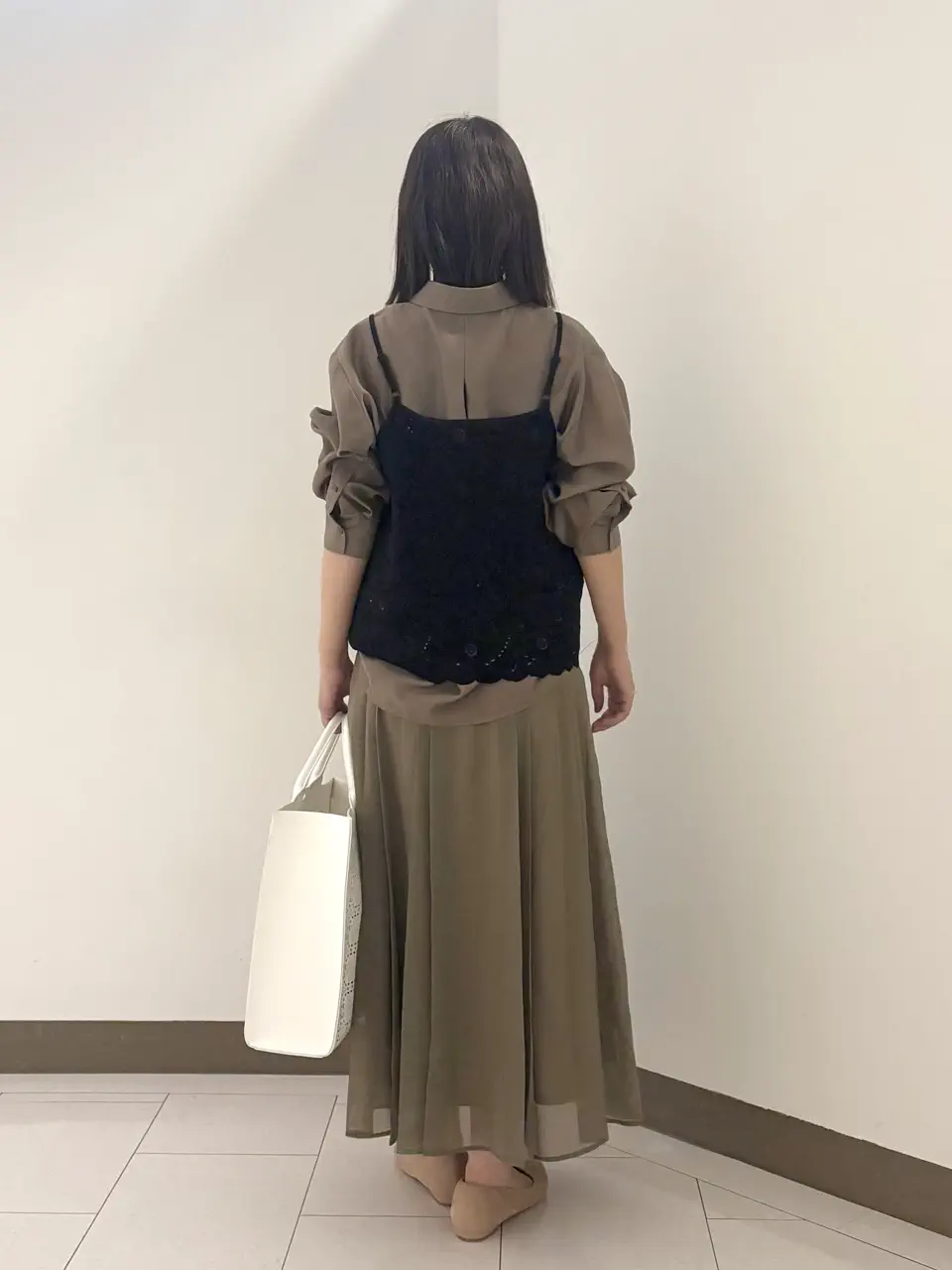 自由区 南 コーディネート画像