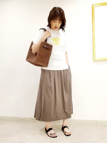 自由区 竹増 コーディネート画像