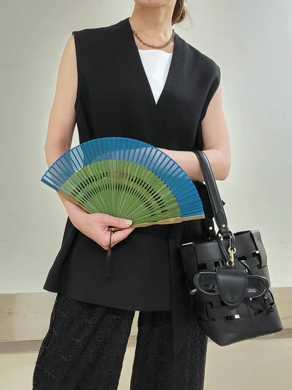 自由区 濱地 コーディネート画像