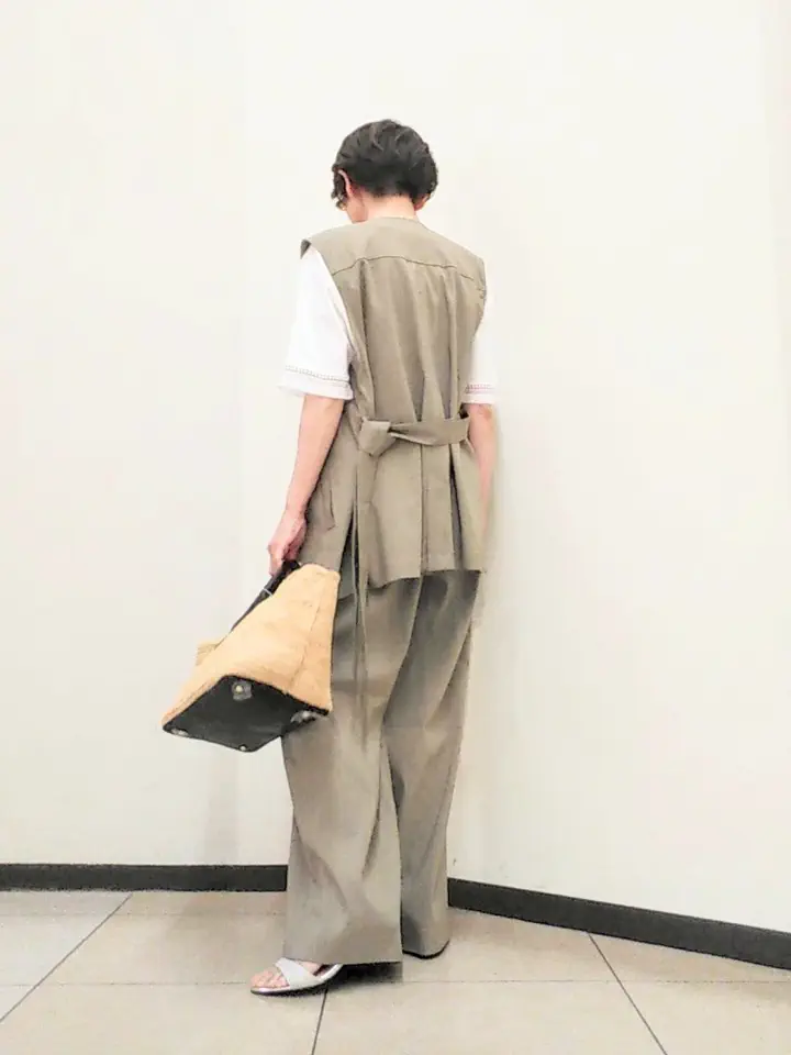 自由区 浅野 コーディネート画像