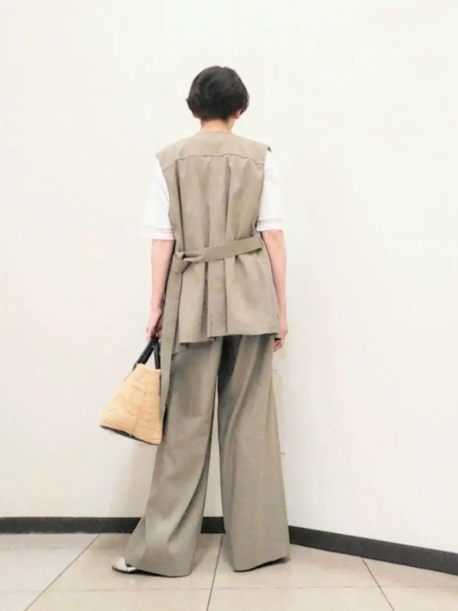 自由区 浅野 コーディネート画像