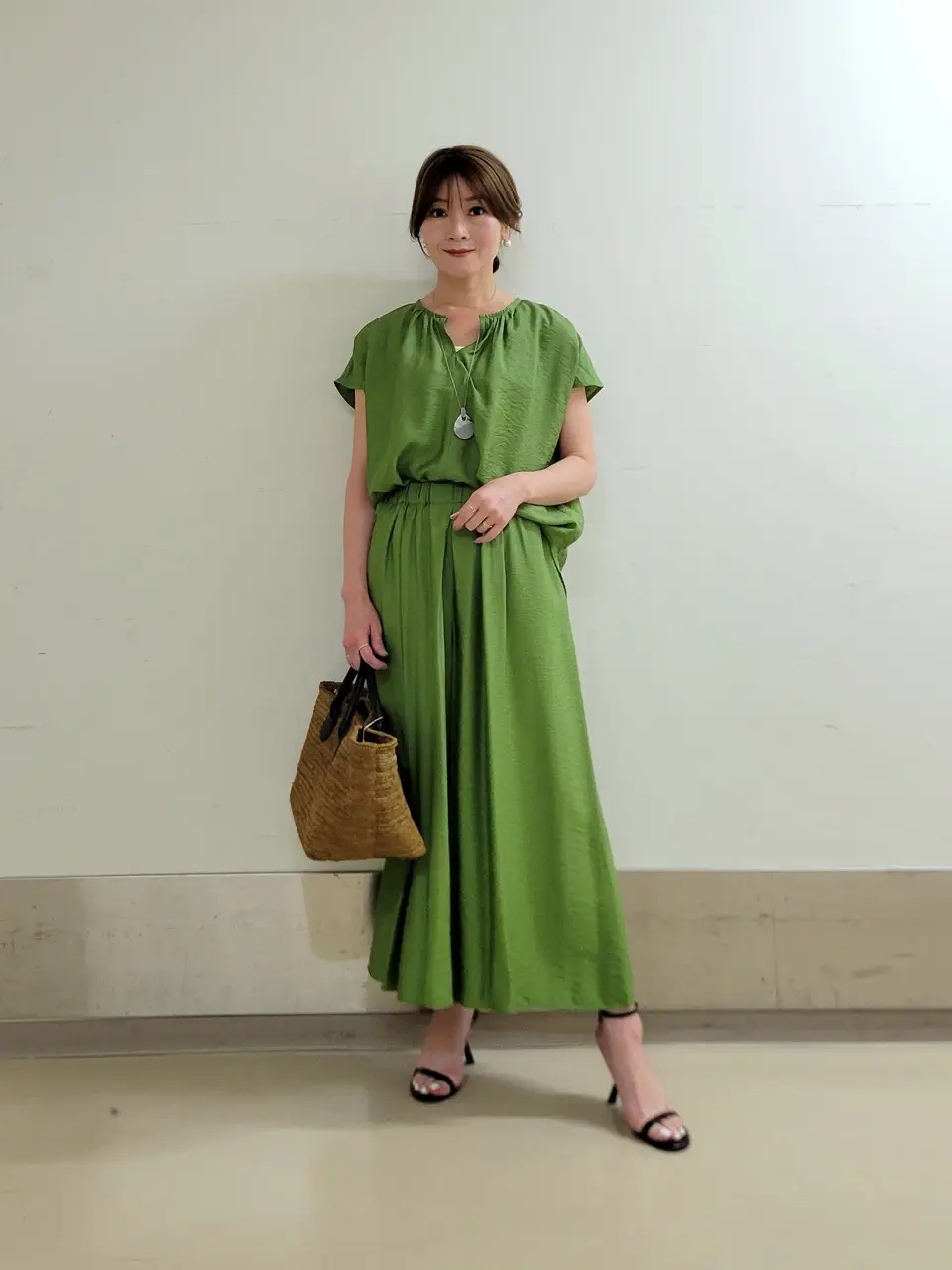  濱地 コーディネート画像