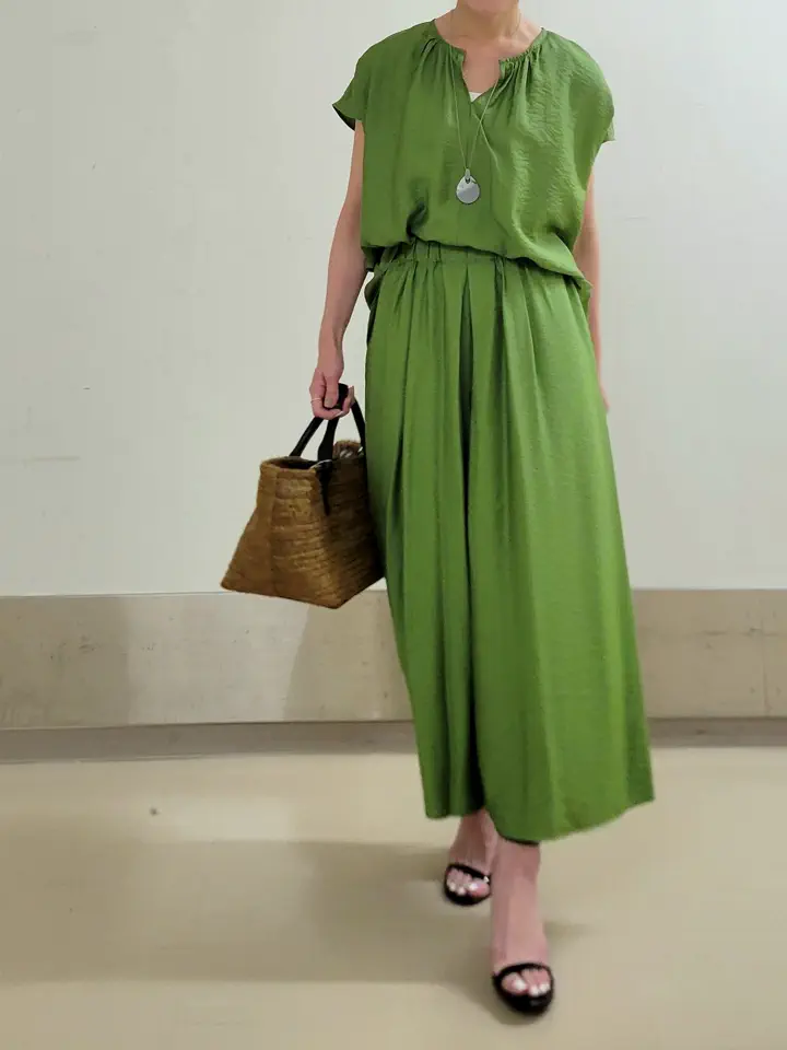 自由区 濱地 コーディネート画像