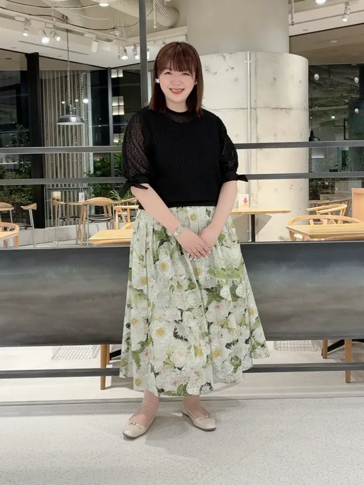 自由区 うめだ コーディネート画像