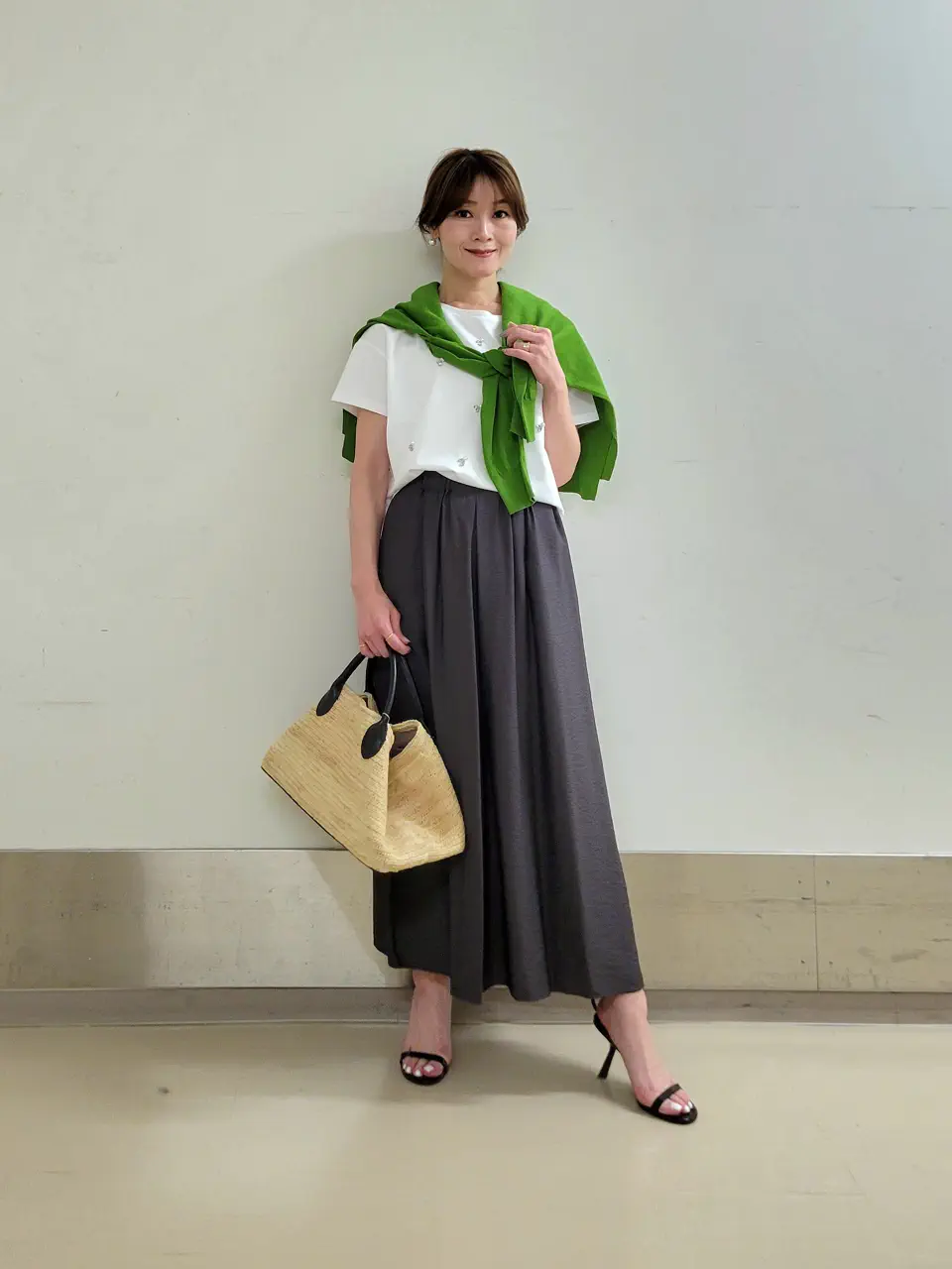 自由区 濱地 コーディネート画像