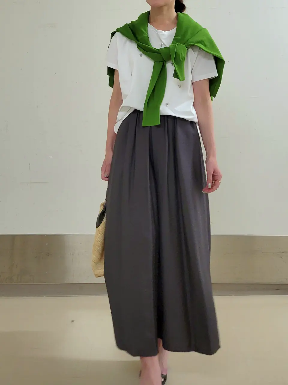 自由区 濱地 コーディネート画像