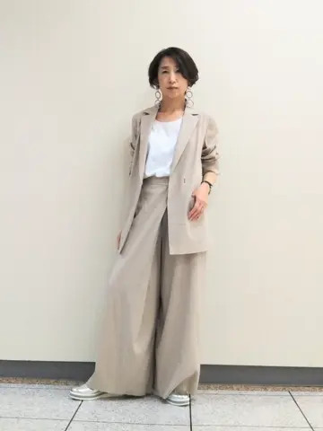 自由区 浅野 コーディネート画像