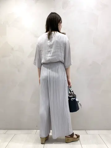 自由区 古賀 コーディネート画像