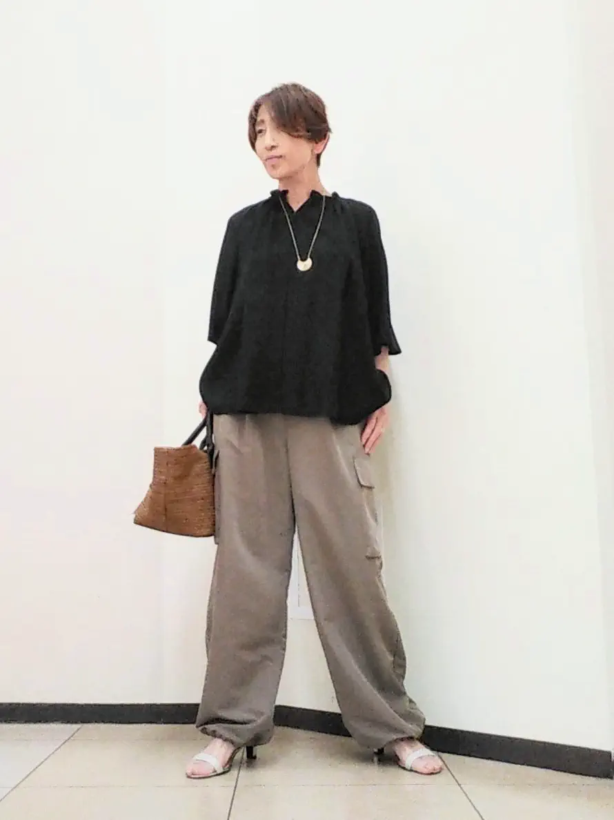 自由区 浅野 コーディネート画像