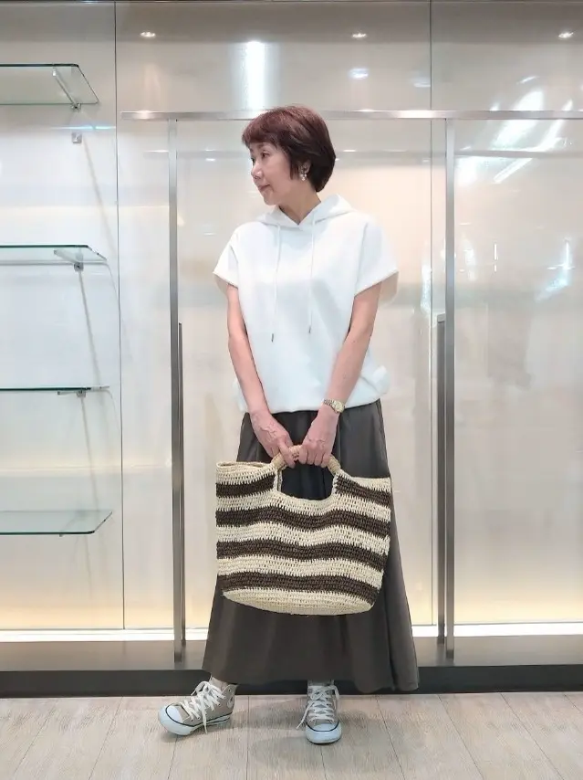 自由区 鶴田 コーディネート画像