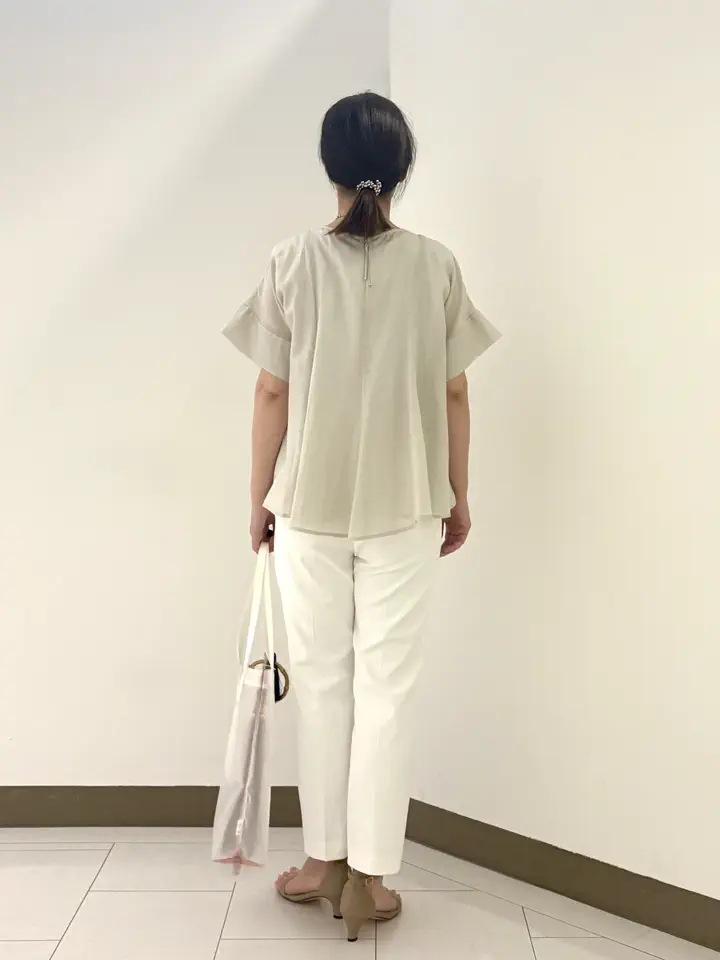 自由区 南 コーディネート画像