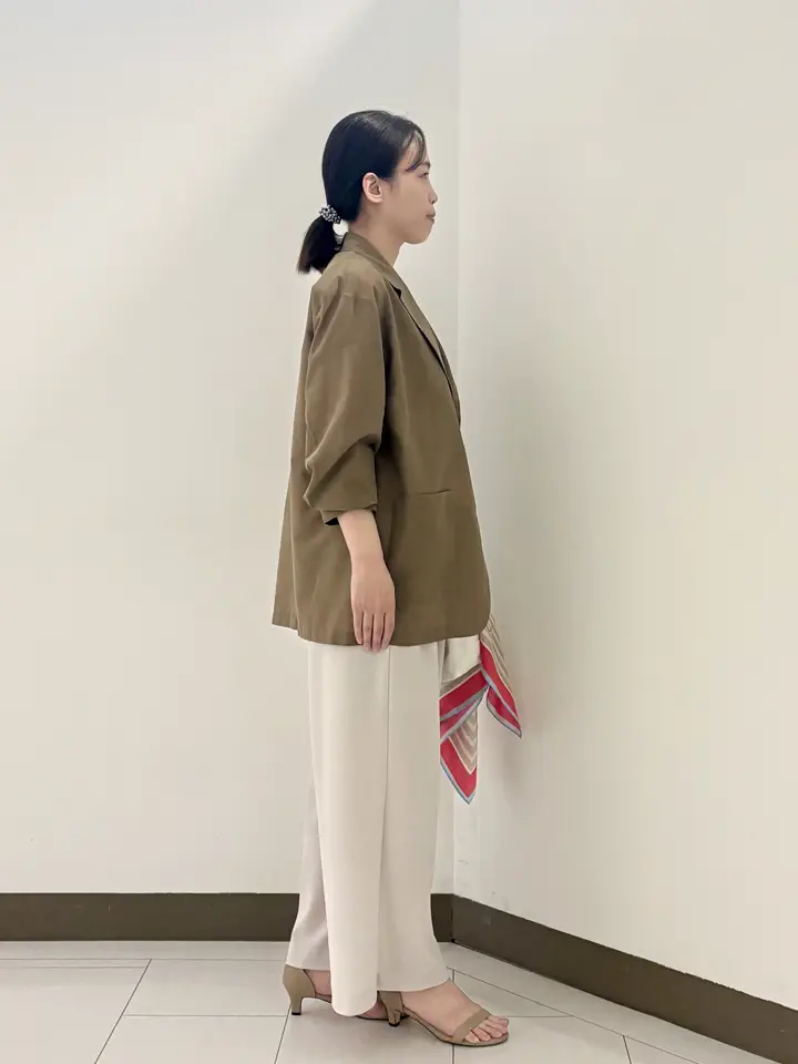自由区 南 コーディネート画像