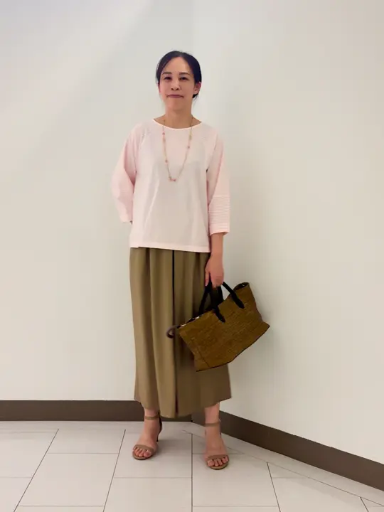 自由区 南 コーディネート画像