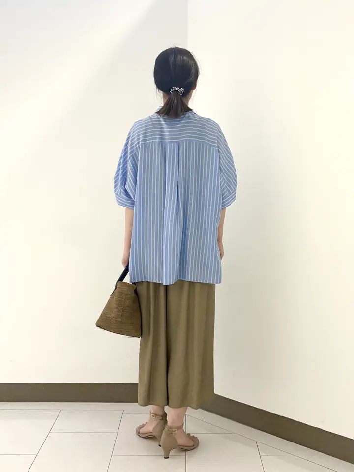 自由区 南 コーディネート画像