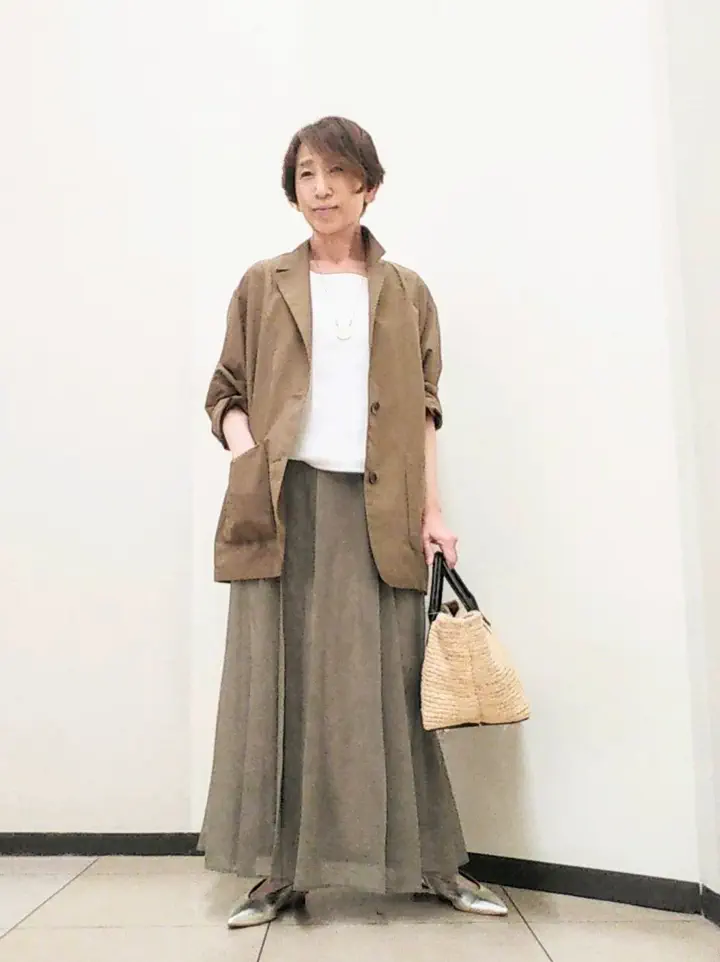 自由区 浅野 コーディネート画像