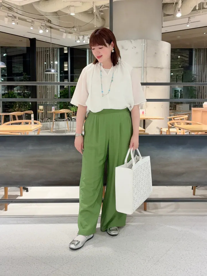 自由区 うめだ コーディネート画像