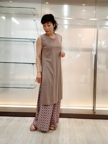 自由区 廣本 コーディネート画像