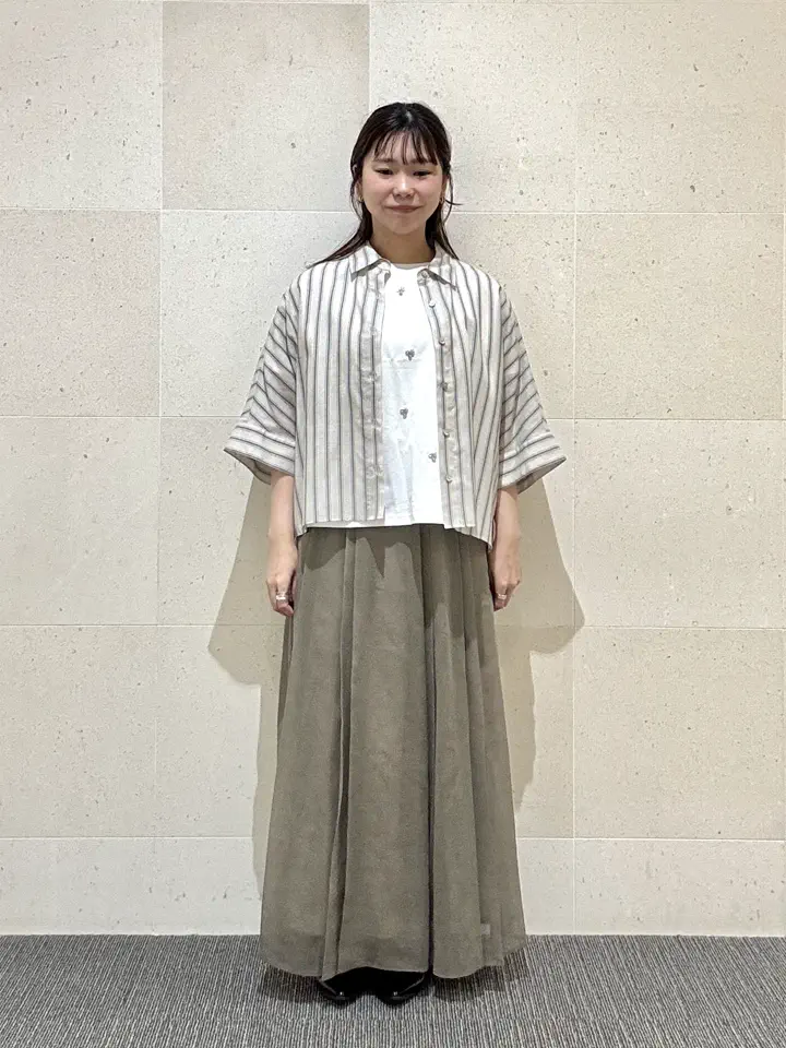 自由区 小林 コーディネート画像