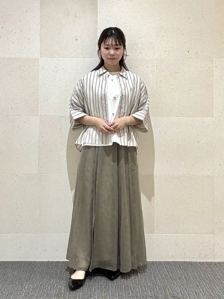 自由区 小林 コーディネート画像