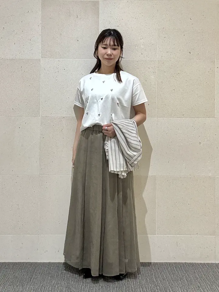 自由区 小林 コーディネート画像