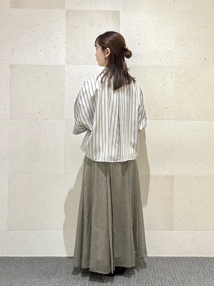 自由区 小林 コーディネート画像