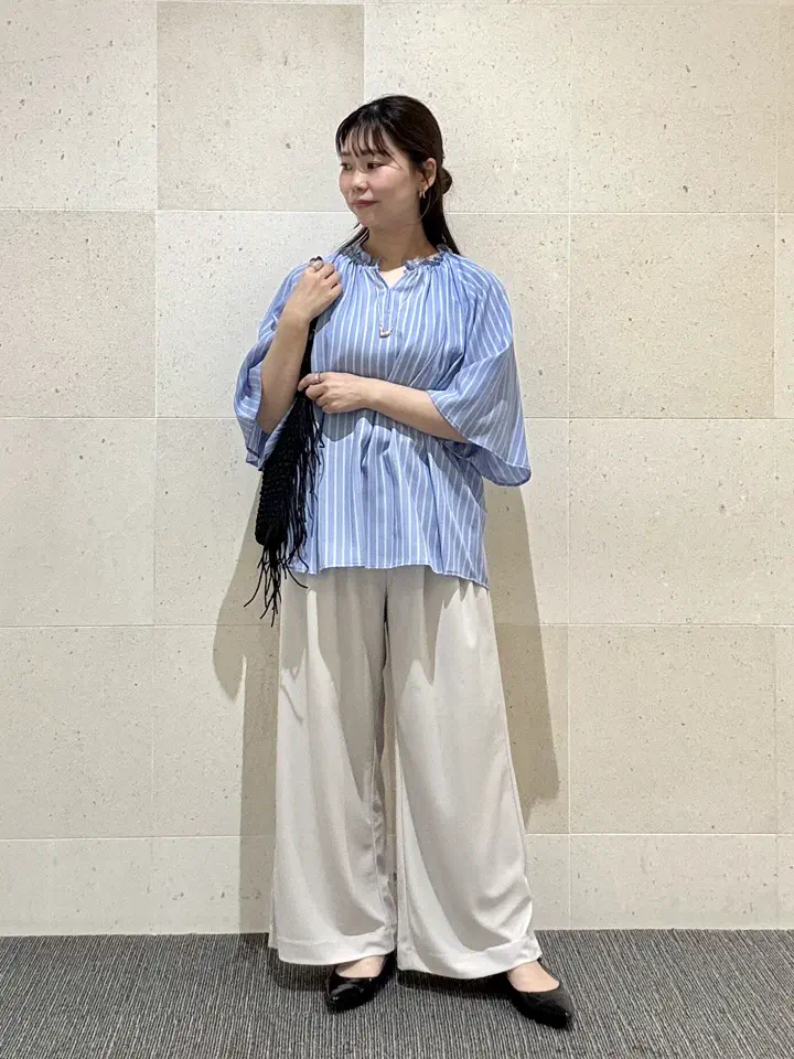 自由区 小林 コーディネート画像