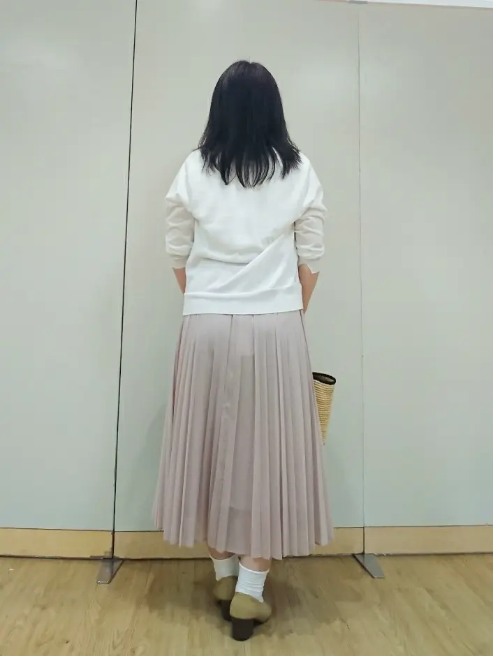 自由区 スタッフ コーディネート画像