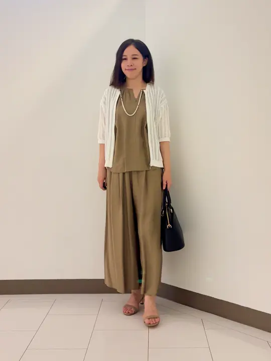 自由区 南 コーディネート画像