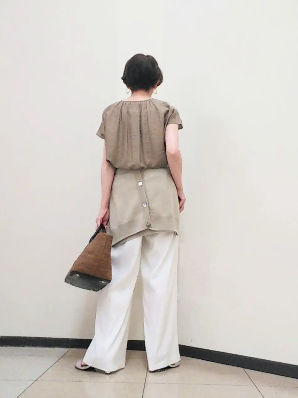 自由区 浅野 コーディネート画像