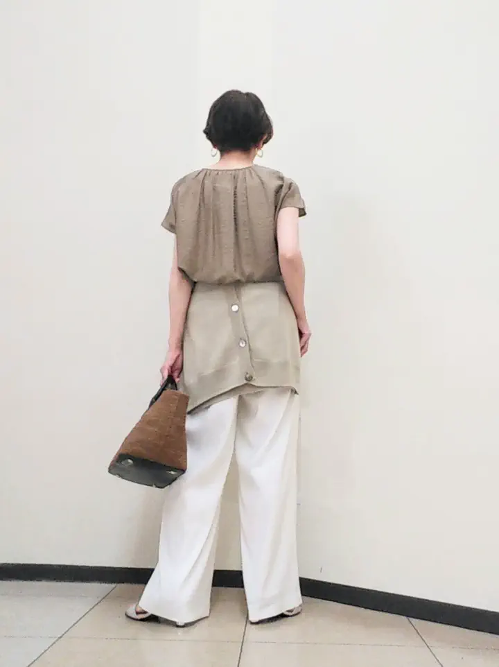 自由区 浅野 コーディネート画像