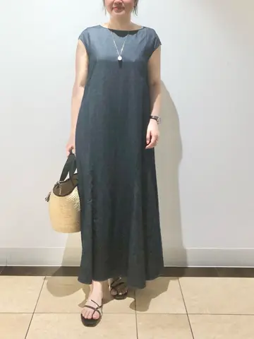 自由区 藤﨑 コーディネート画像