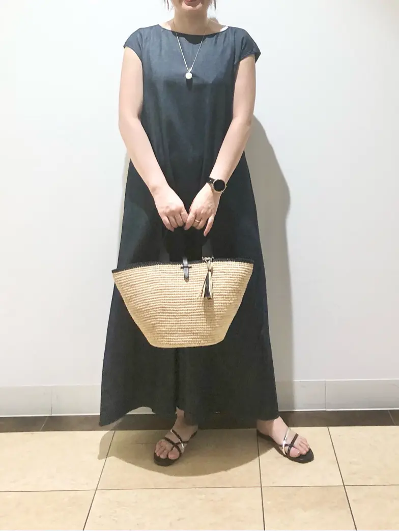 自由区 藤﨑 コーディネート画像