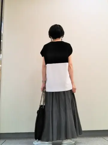 自由区 浅野 コーディネート画像