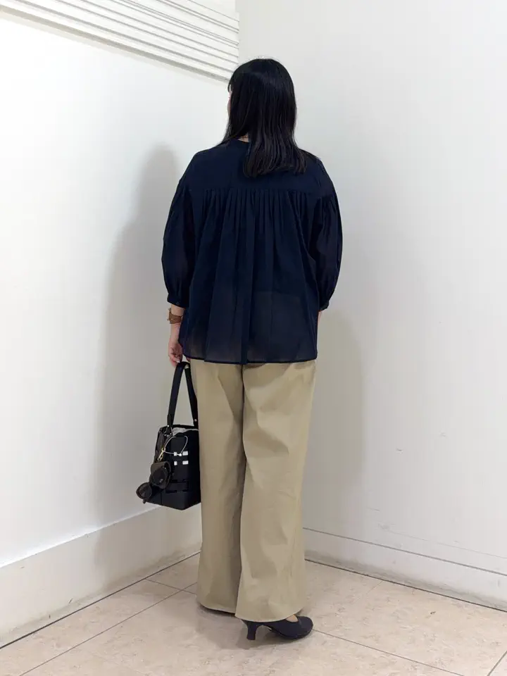 自由区 misato コーディネート画像