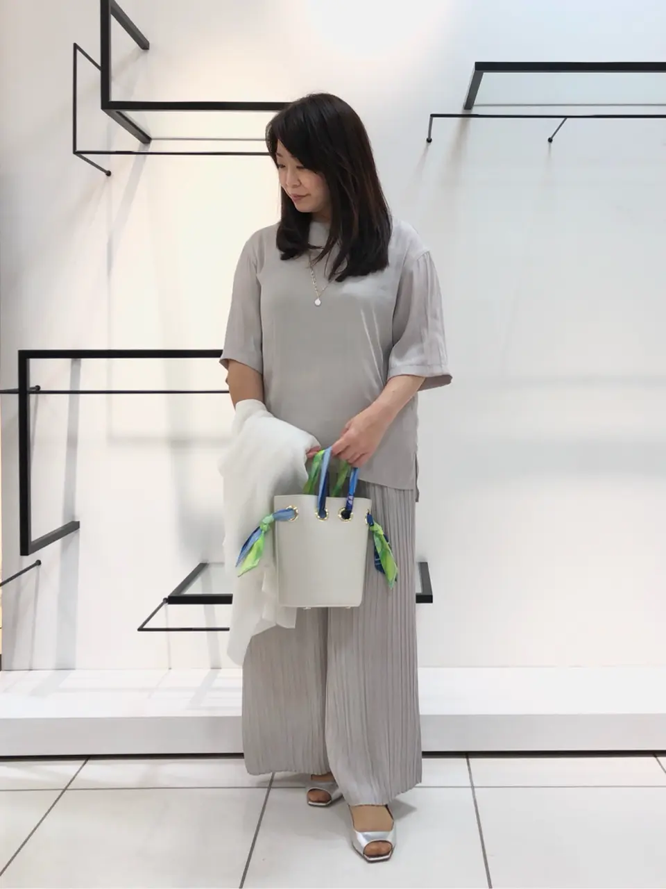 自由区 伊藤 コーディネート画像