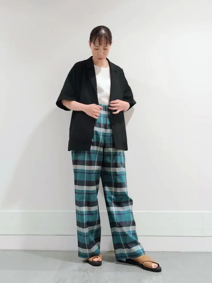 自由区 丸尾 コーディネート画像