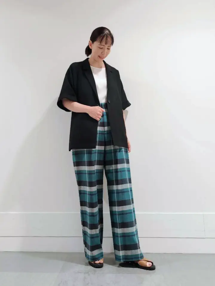 自由区 丸尾 コーディネート画像